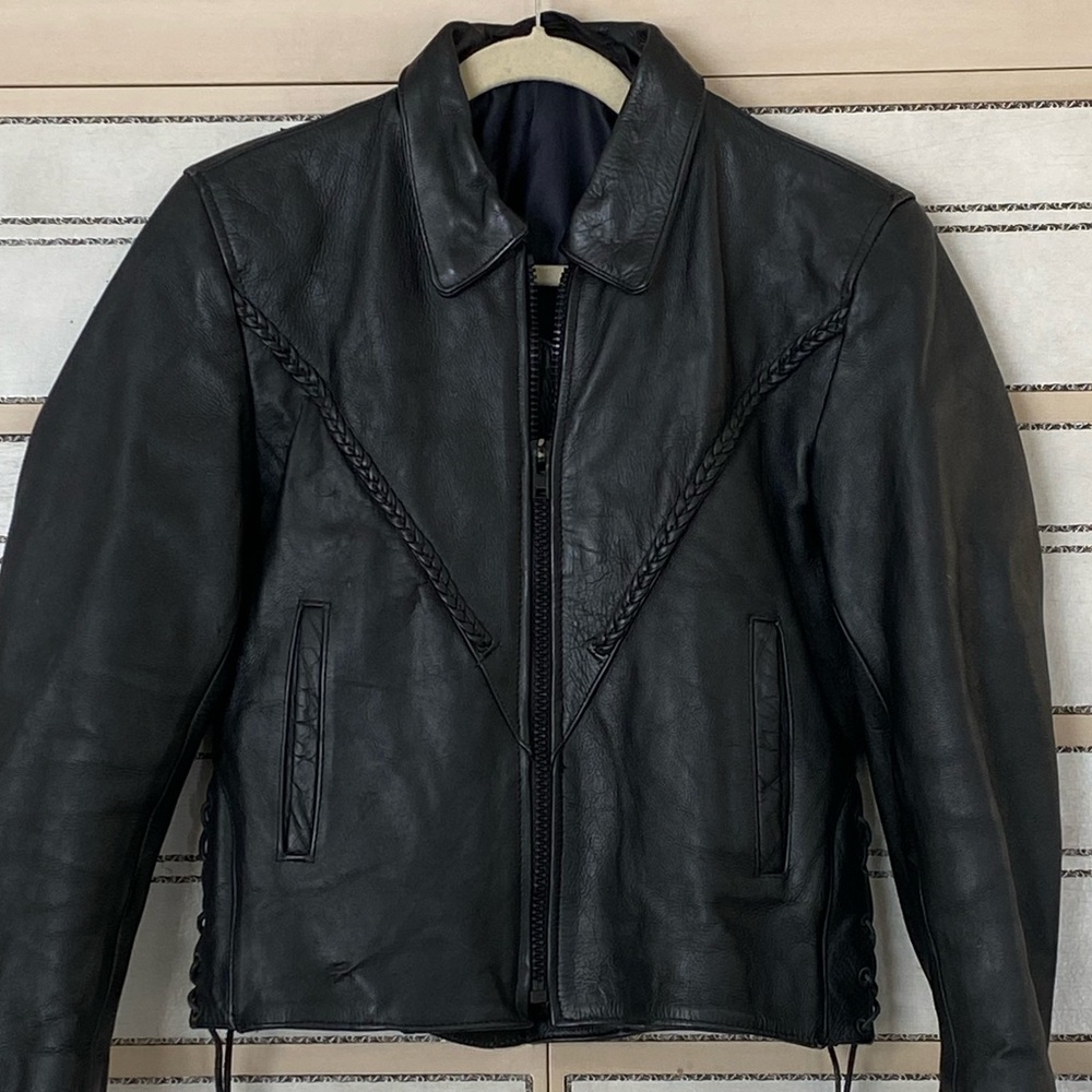 Very Cool Leather jacket